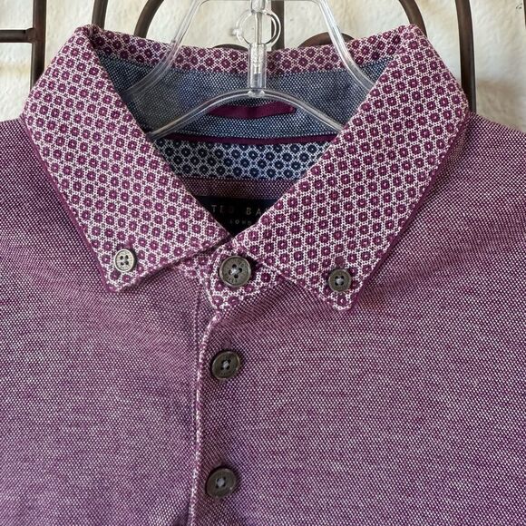Ted Baker Burgundy Button-Up Shirt. Size Med. - Picture 3 of 7